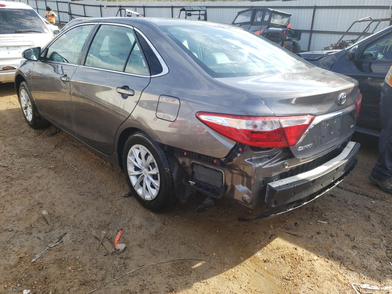 Photo 3 from auction – 2016 TOYOTA CAMRY LE with VIN 4T4BF1FK4GR519658