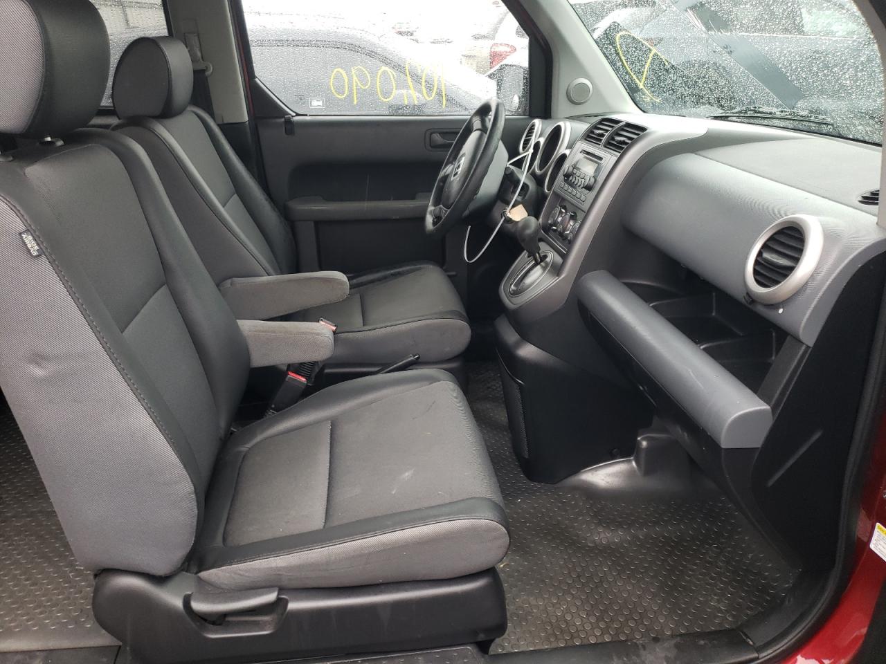 Photo 5 from auction – 2006 HONDA ELEMENT EX with VIN 5J6YH28756L002630