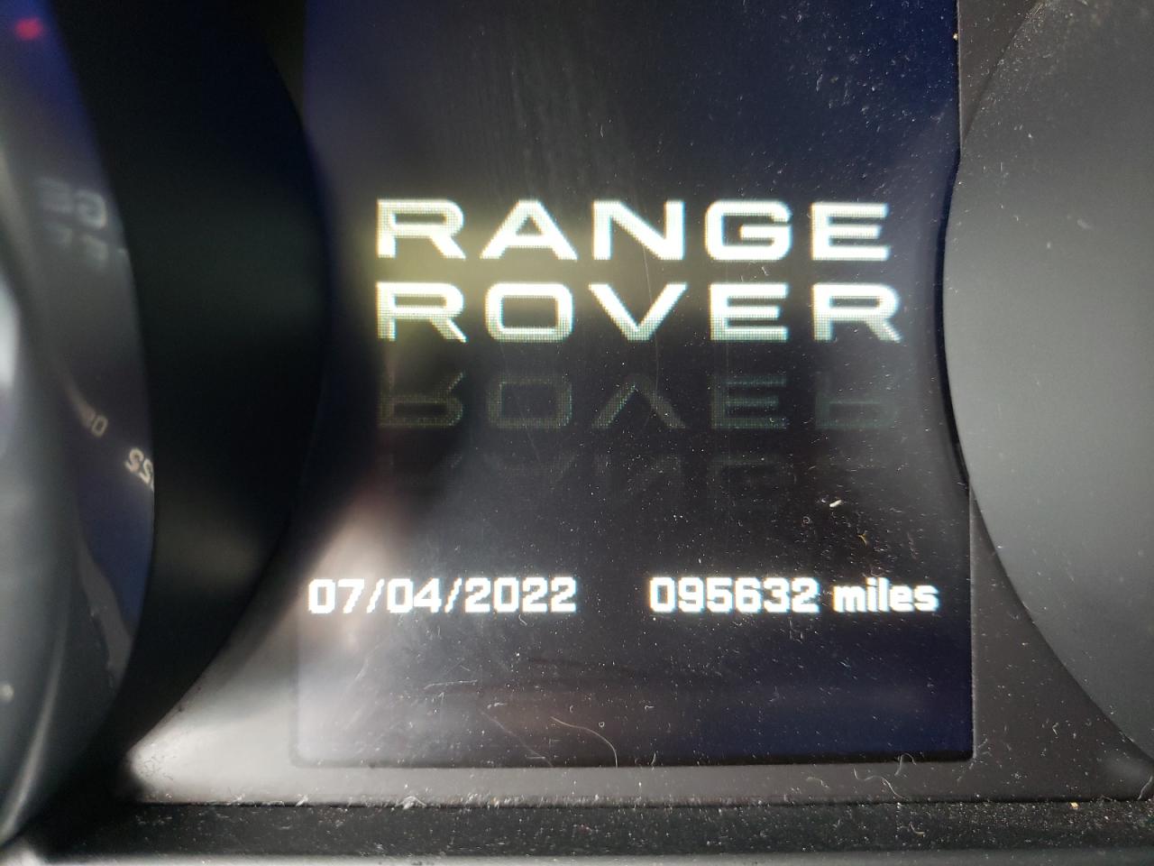 Photo 8 from auction – 2013 LAND ROVER RANGE ROVE with VIN SALVN2BG8DH738125