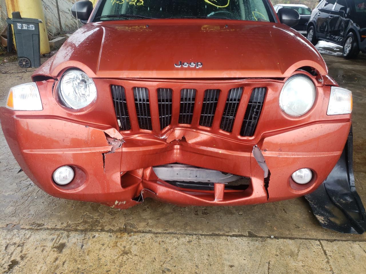 Photo 9 from auction – 2010 JEEP COMPASS SP with VIN 1J4NT4FB1AD549207