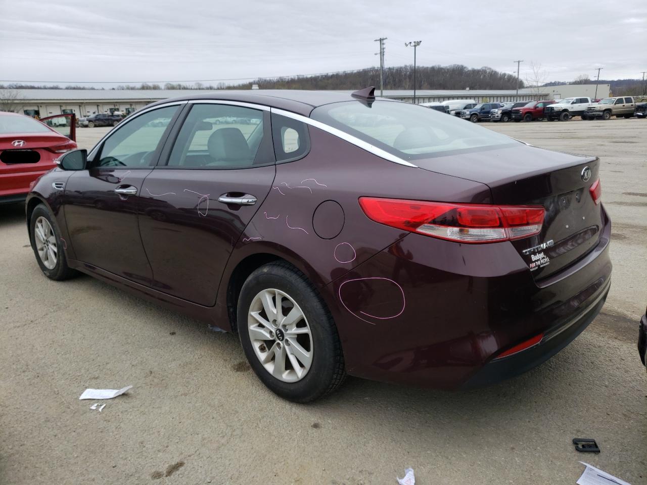 Photo 3 from auction – 2016 KIA OPTIMA LX with VIN 5XXGT4L30GG047489