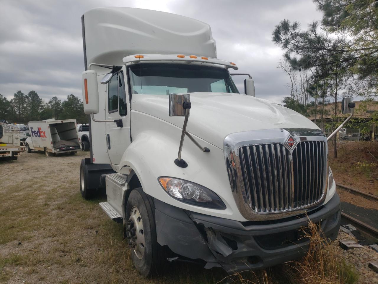 INTERNATIONAL PROSTAR 2016 with VIN 3HSDGAPN9GN403231 - Photo from auction