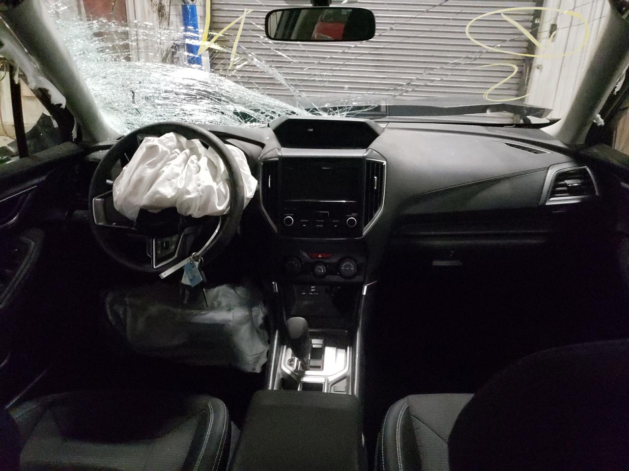 Photo 9 from auction – 2020 SUBARU FORESTER with VIN JF2SKADC2LH590707