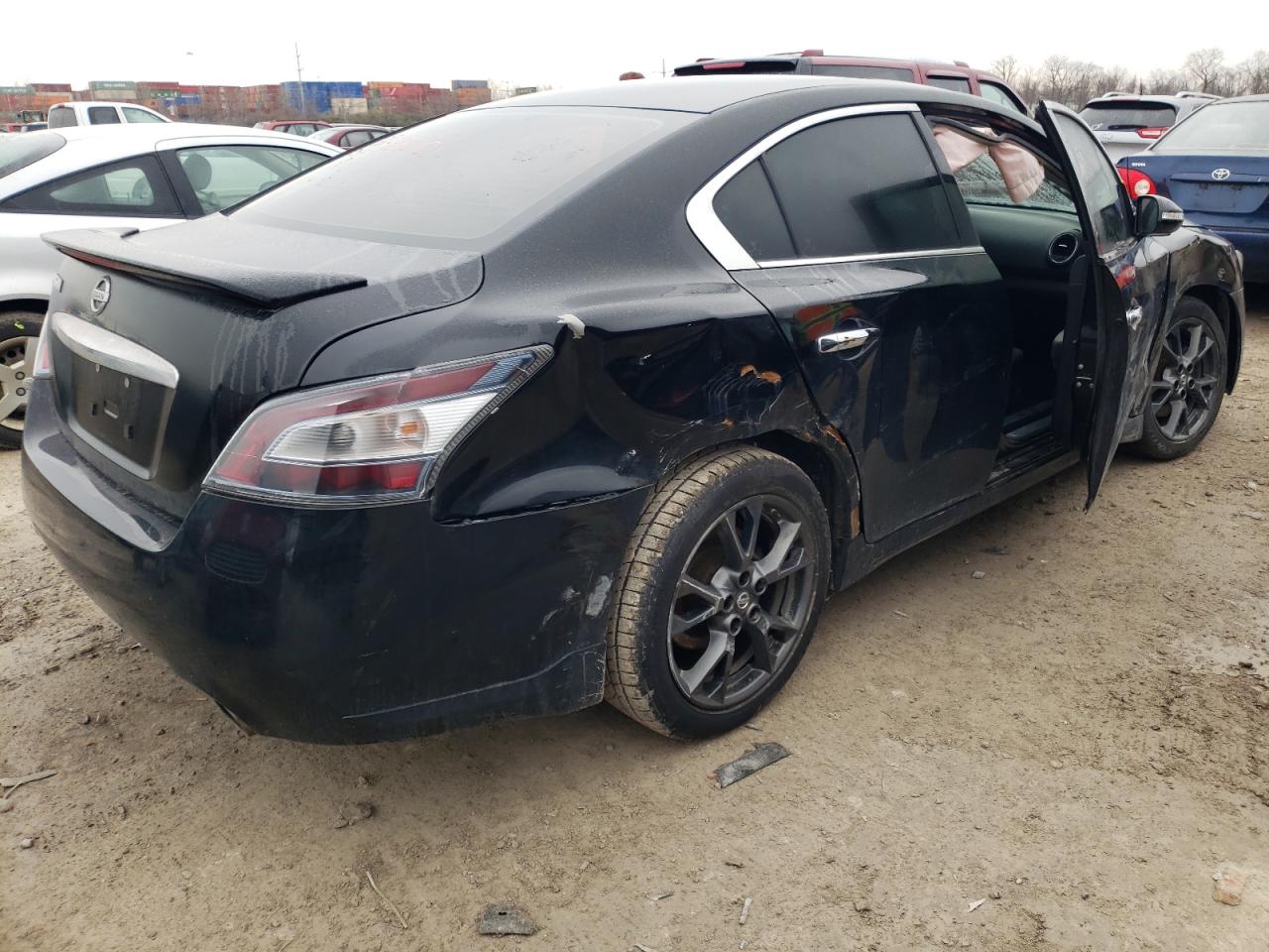 Photo 4 from auction – 2012 NISSAN MAXIMA S with VIN 1N4AA5AP5CC858261