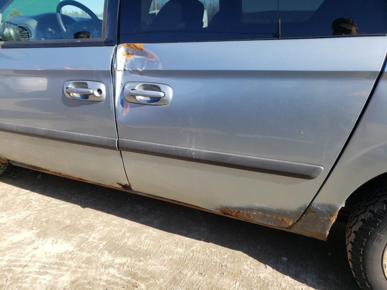 Photo 9 from auction – 2005 DODGE CARAVAN SX with VIN 1D4GP45R75B365248