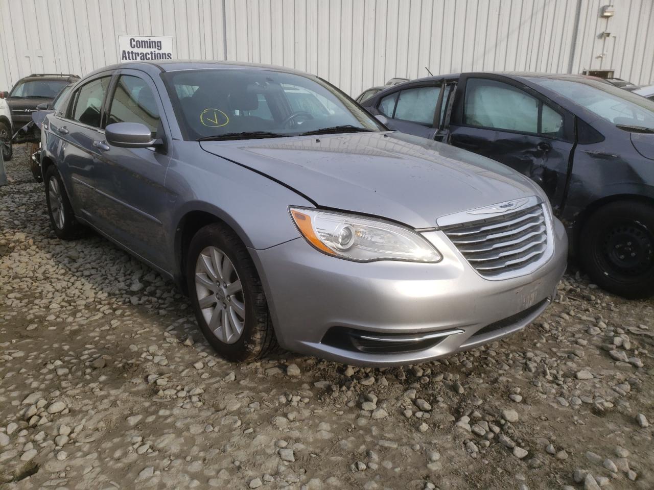 CHRYSLER 200 TOURIN 2013 with VIN 1C3CCBBB0DN635876 - Photo from auction