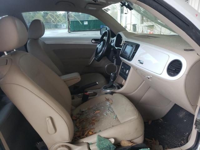 Photo 5 from auction – 2016 VOLKSWAGEN BEETLE SE with VIN 3VWJ07AT2GM616406