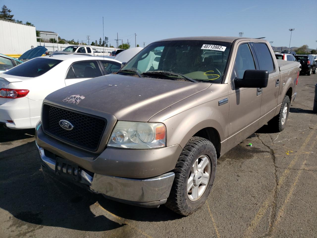 Photo 2 from auction – 2004 FORD F150 SUPER with VIN 1FTRW12W14KC00442