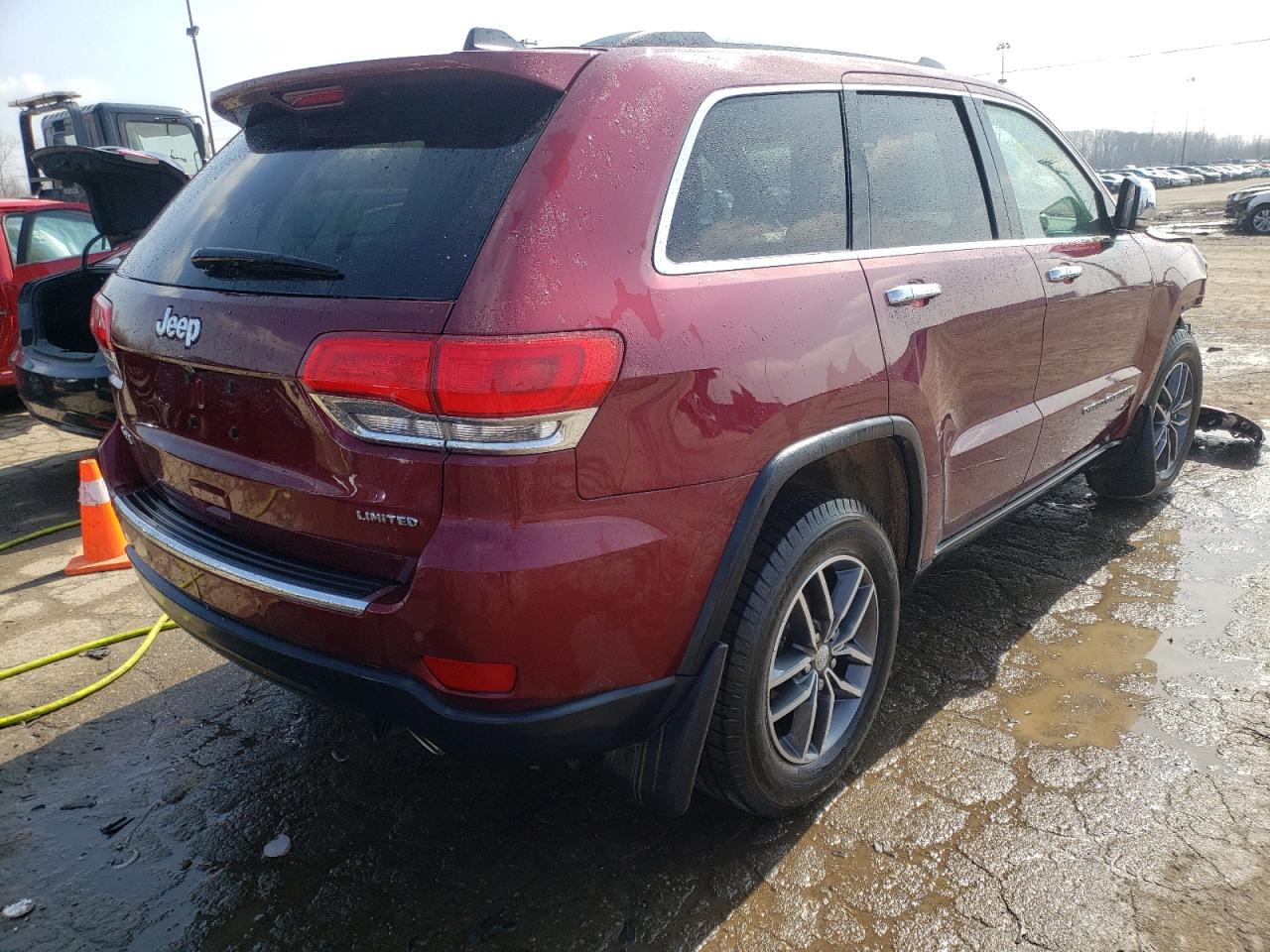 Photo 4 from auction – 2018 JEEP GRAND CHER with VIN 1C4RJFBG6JC350119
