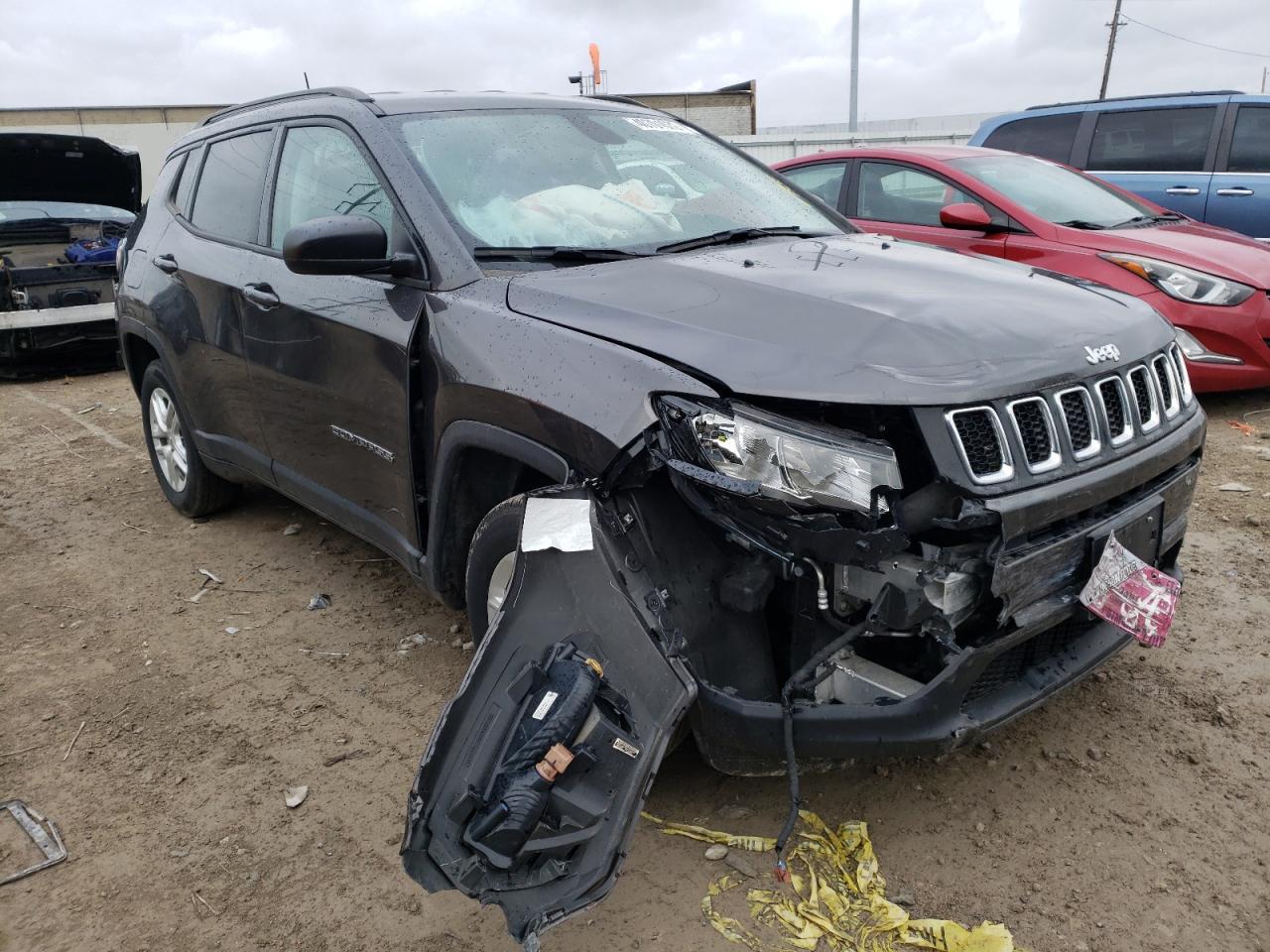 JEEP COMPASS SP 2018 with VIN 3C4NJCAB9JT339347 - Photo from auction