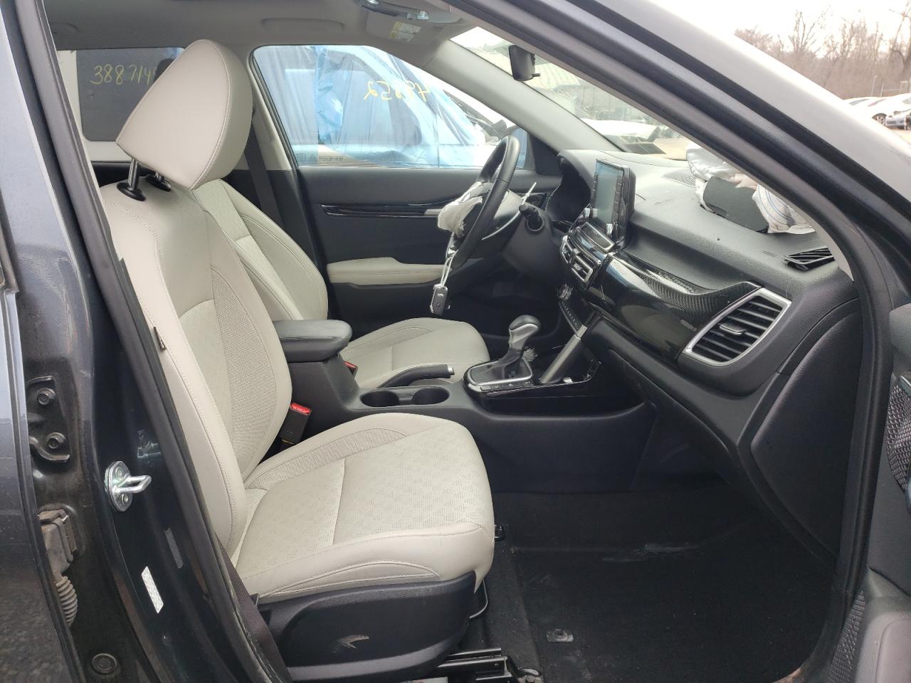 Photo 5 from auction – 2021 KIA SELTOS EX with VIN KNDERCAA0M7176273
