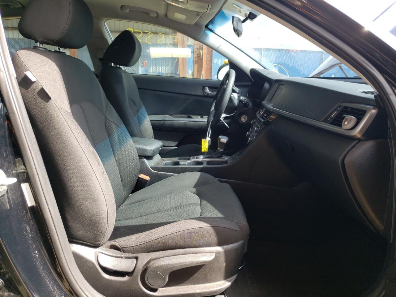 Photo 5 from auction – 2018 KIA OPTIMA LX with VIN 5XXGT4L35JG200410