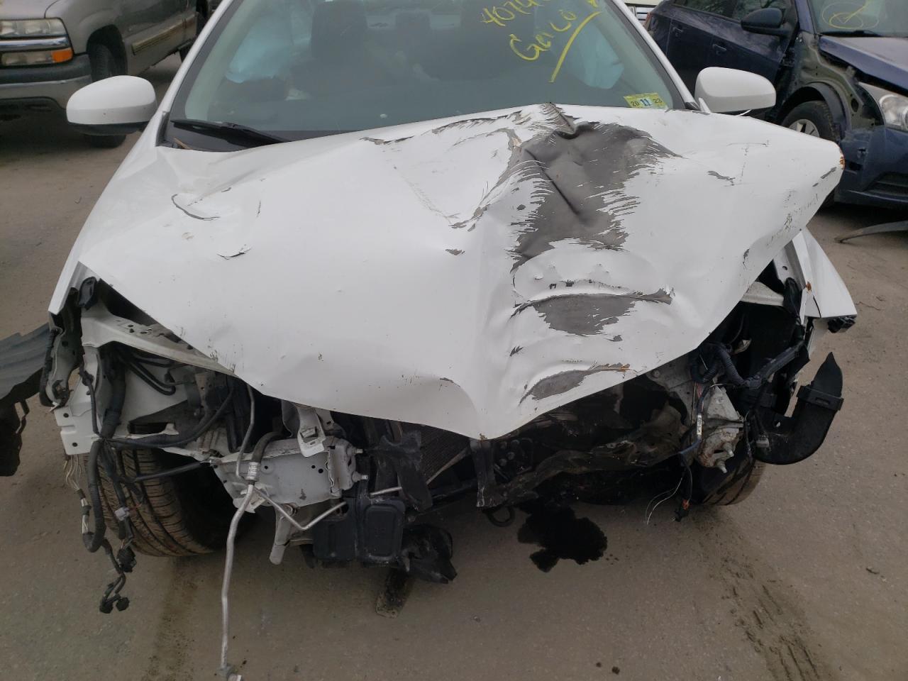 Photo 7 from auction – 2014 TOYOTA COROLLA L with VIN 5YFBURHE9EP065749