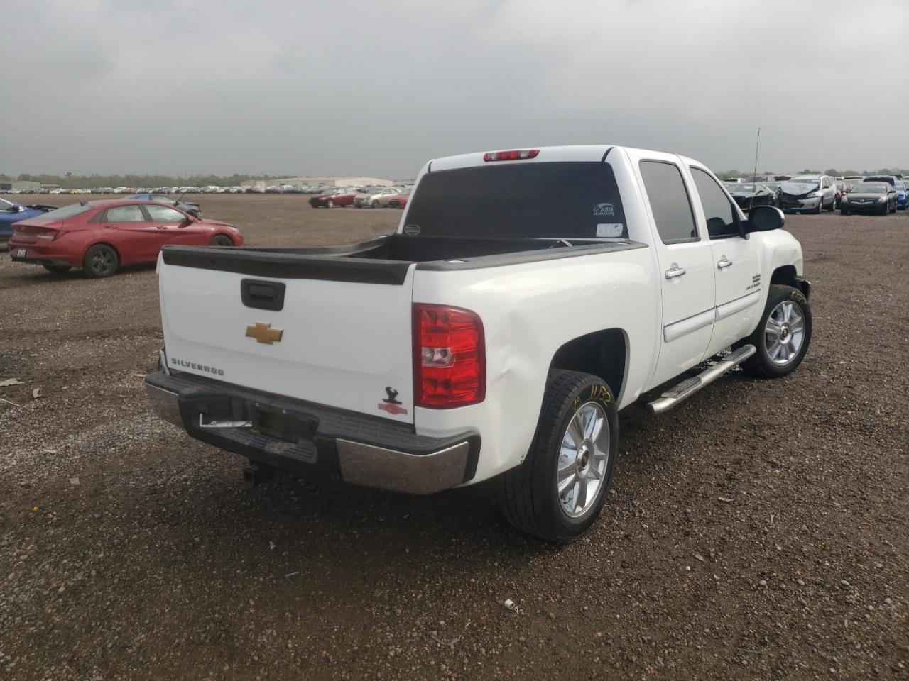 Фото 4 с аукциона – 2013 CHEVROLET SILVERADO с VIN 3GCPCSE00DG136348