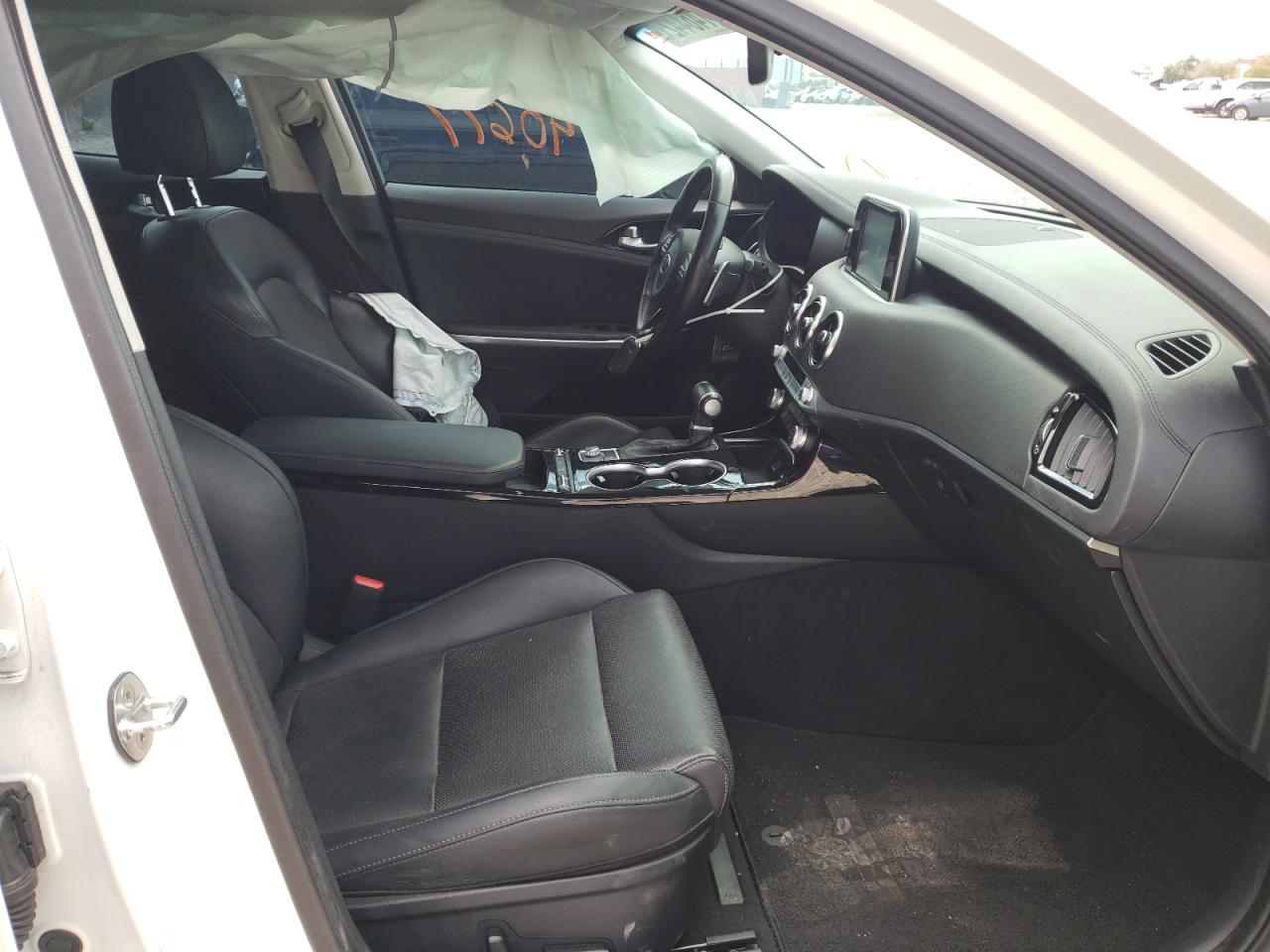 Photo 5 from auction – 2019 KIA STINGER with VIN KNAE15LA7K6047530