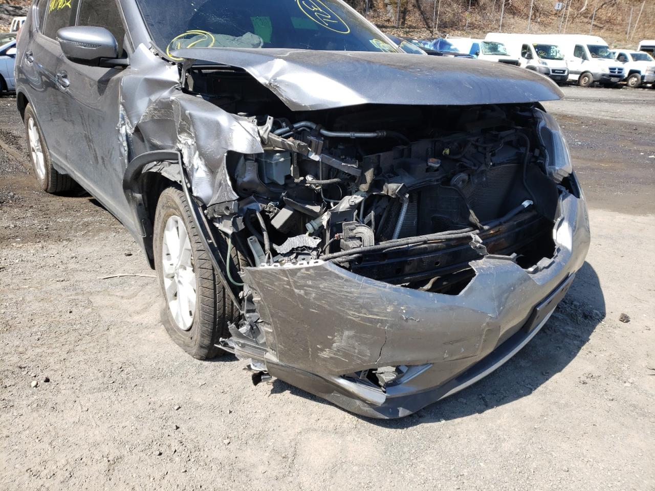Photo 9 from auction – 2016 NISSAN ROGUE S with VIN KNMAT2MV6GP595807