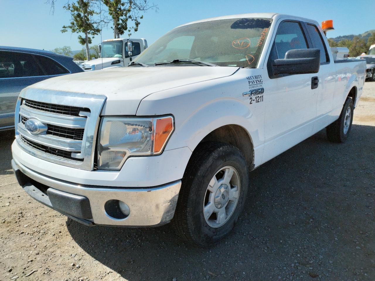 Photo 2 from auction – 2014 FORD F150 SUPER with VIN 1FTEX1CM6EFA94590