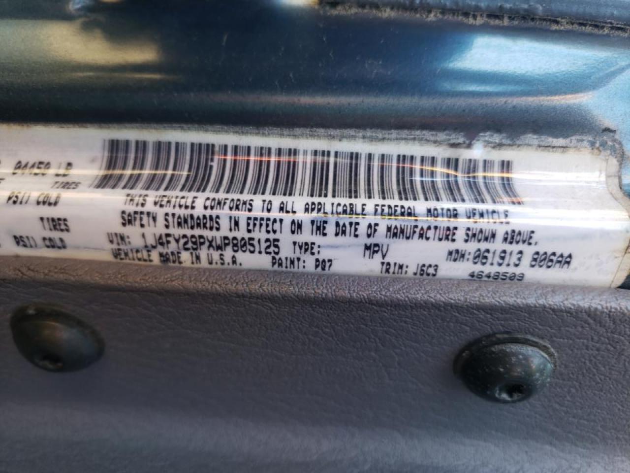 Photo 10 from auction – 1998 JEEP WRANGLER / with VIN 1J4FY29PXWP805125