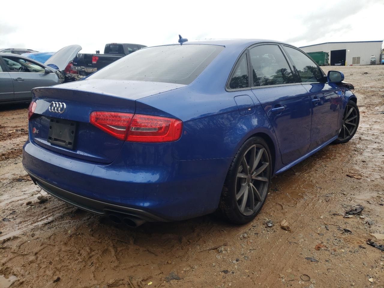 Photo 4 from auction – 2015 AUDI S4 PREMIUM with VIN WAUBGAFL5FA050923