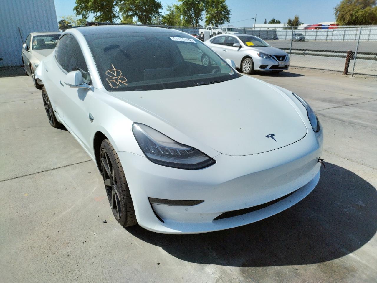 TSMR MODEL S 2019 with VIN 5YJ3E1EB6JF134240 - Photo from auction