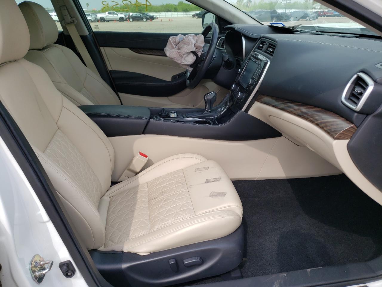Photo 5 from auction – 2017 NISSAN MAXIMA 3.5 with VIN 1N4AA6AP1HC408118