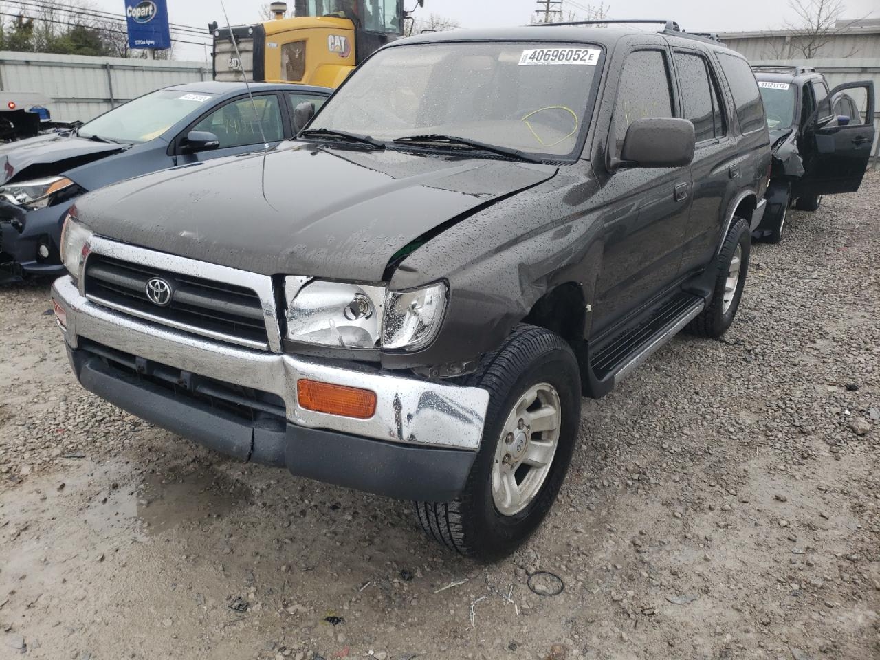 Photo 2 from auction – 1998 TOYOTA 4RUNNER SR with VIN JT3HN86R1W0135574