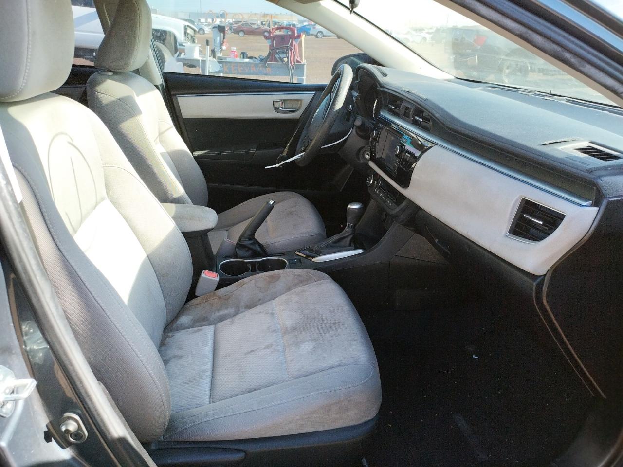 Photo 5 from auction – 2015 TOYOTA COROLLA L with VIN 5YFBURHE8FP259867