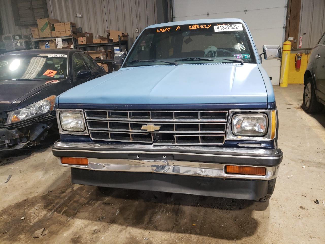 Photo 9 from auction – 1985 CHEVROLET BLAZER S10 with VIN 1G8CT18B2F8109063