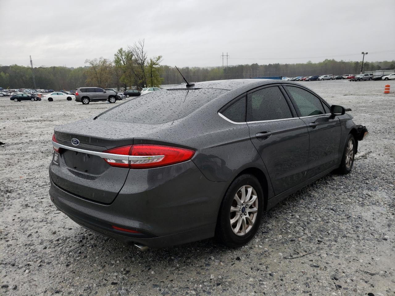 Photo 4 from auction – 2017 FORD FUSION S with VIN 3FA6P0G7XHR219347