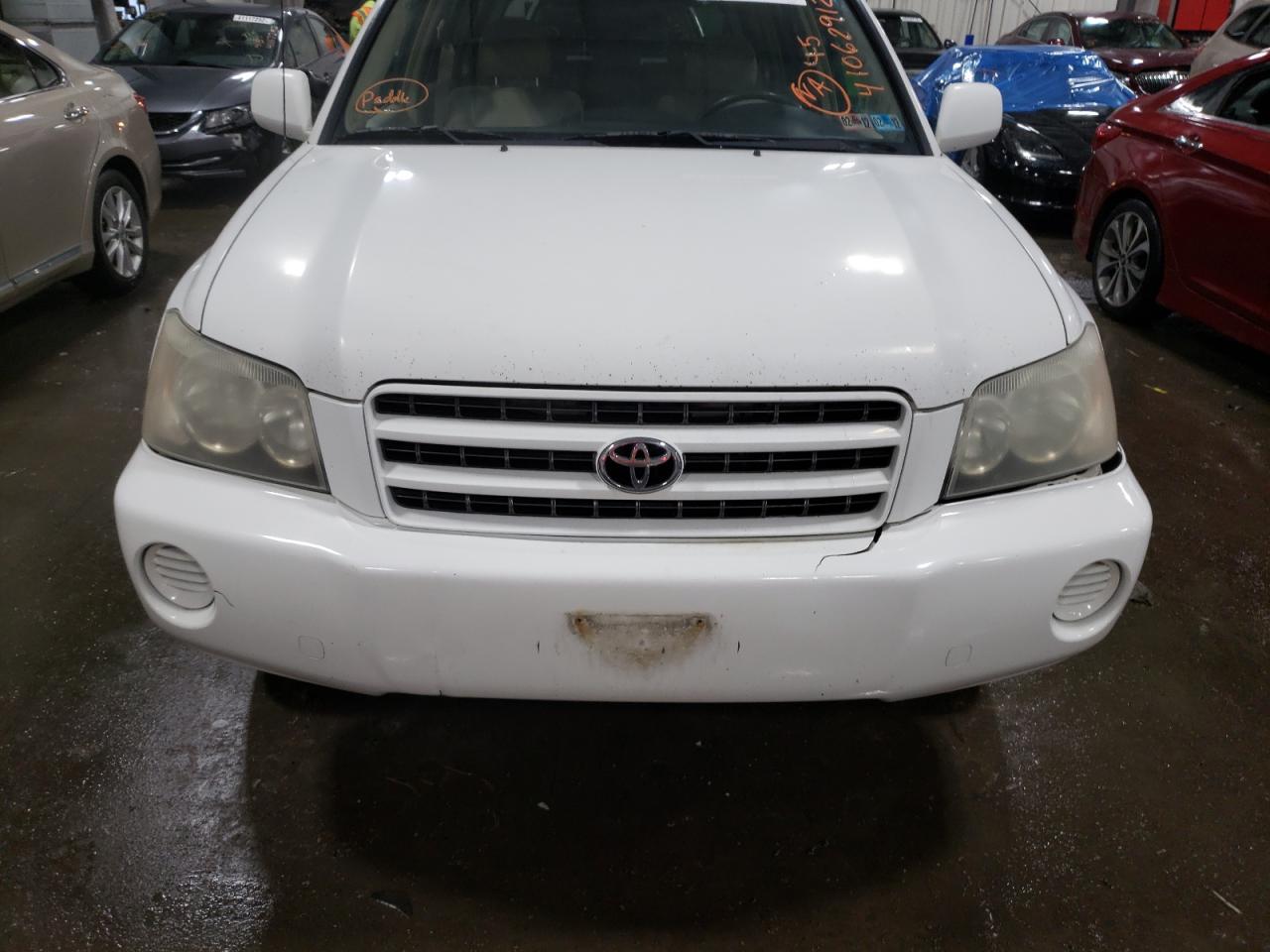 Photo 9 from auction – 2002 TOYOTA HIGHLANDER with VIN JTEHF21A120055348