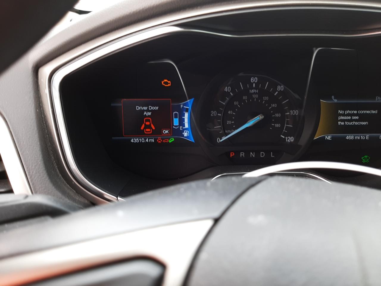 Photo 8 from auction – 2016 FORD FUSION SE with VIN 3FA6P0LUXGR187347