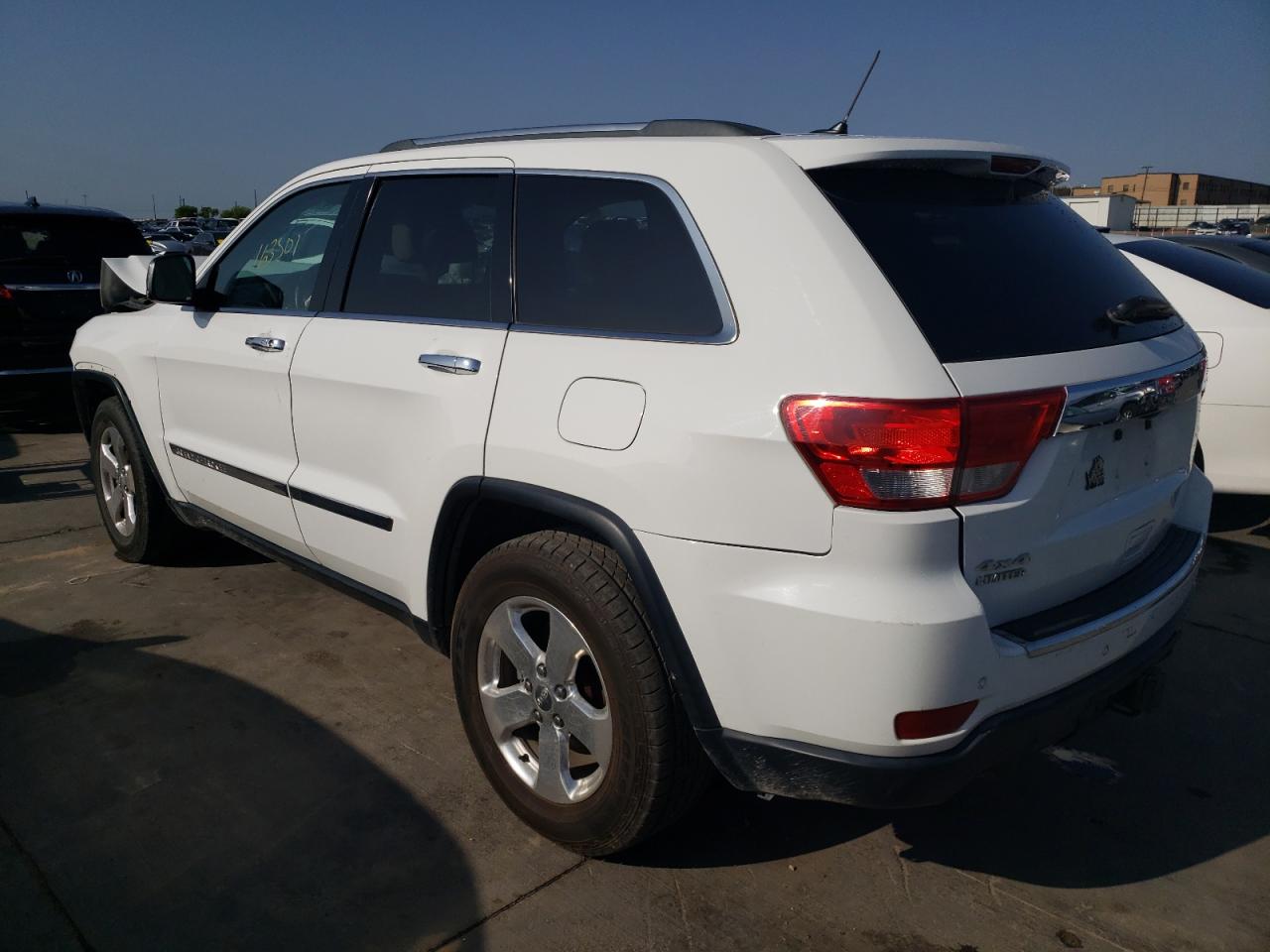Photo 3 from auction – 2013 JEEP GRAND CHER with VIN 1C4RJFBG5DC630120