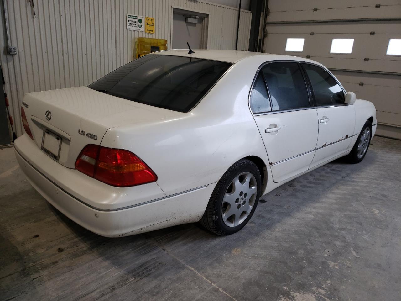 Photo 4 from auction – 2003 LEXUS LS 430 with VIN JTHBN30FX30109150
