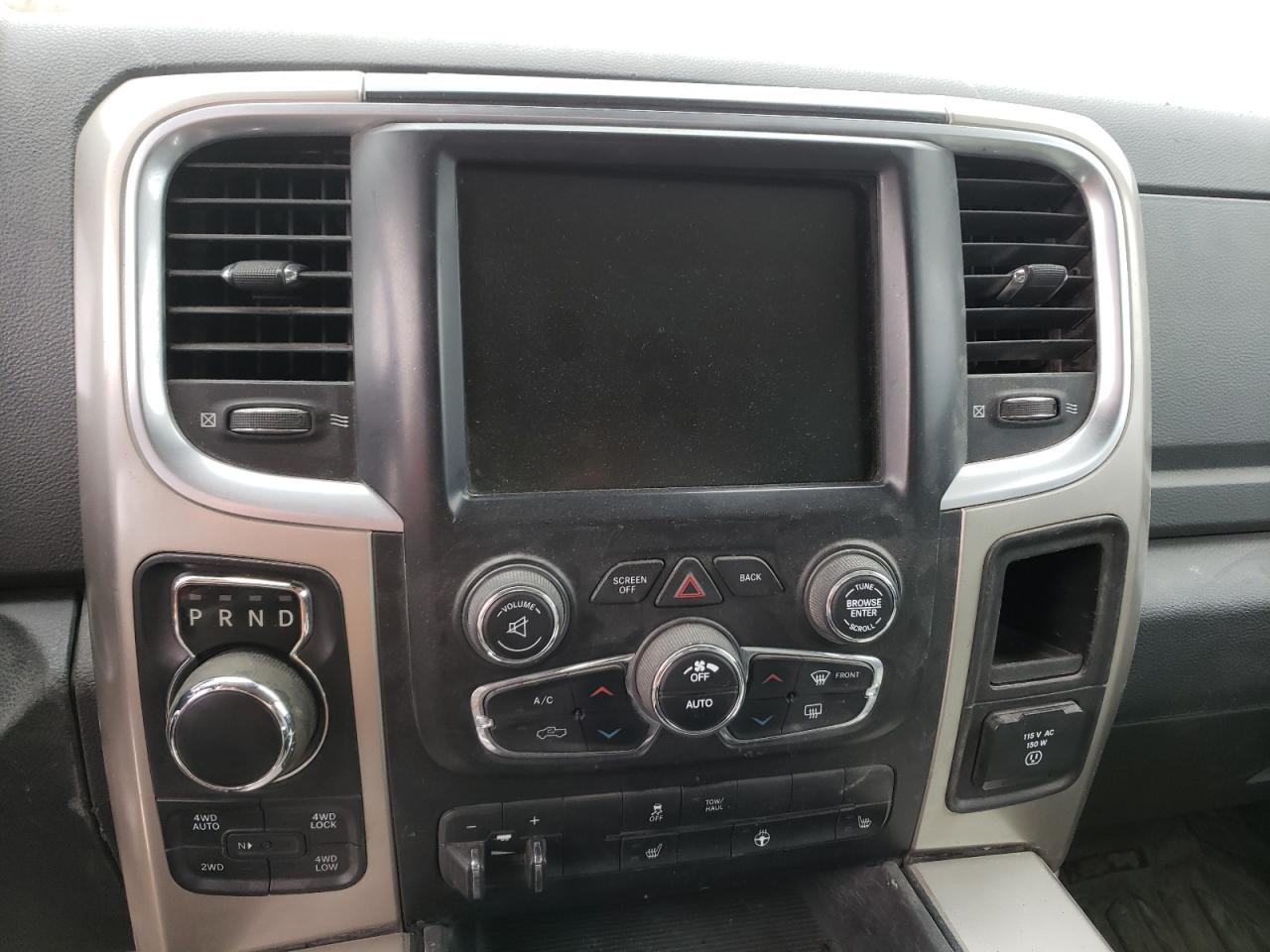 Photo 9 from auction – 2015 RAM 1500 SLT with VIN 1C6RR7LM8FS730733