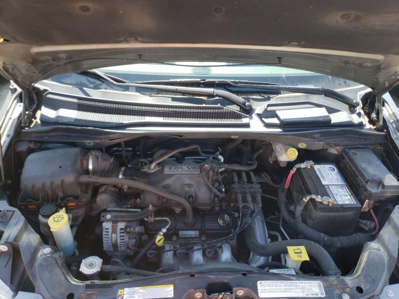 Zdjęcie 7 z aukcji – 2010 DODGE GRAND CARA z VIN 2D4RN5D15AR261255
