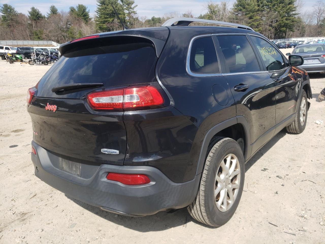 Photo 4 from auction – 2014 JEEP CHEROKEE L with VIN 1C4PJMCB5EW308186