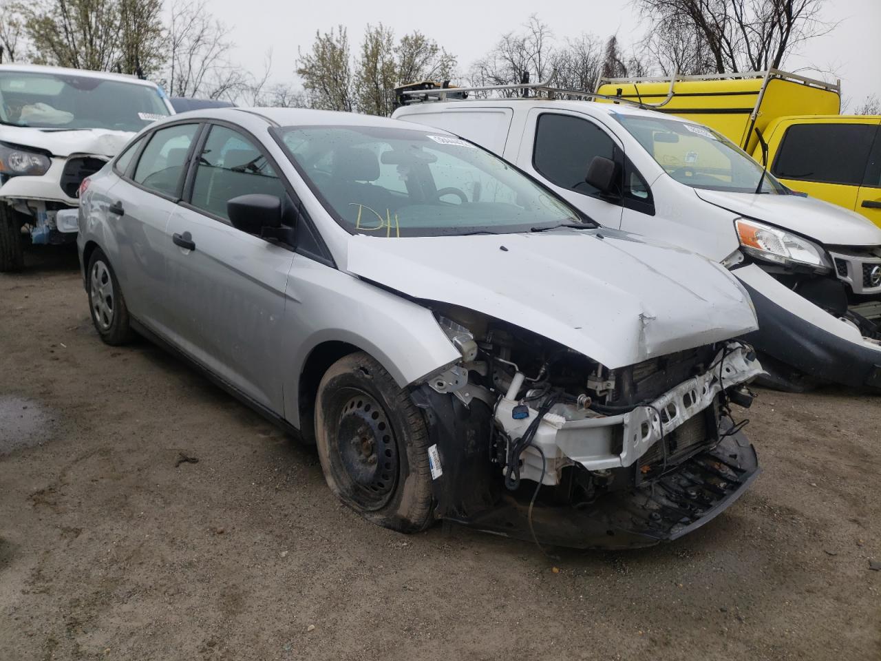 FORD FOCUS S 2016 with VIN 1FADP3E24GL302236 - Photo from auction