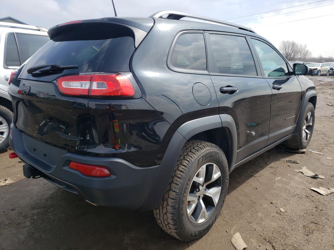 Photo 4 from auction – 2017 JEEP CHEROKEE T with VIN 1C4PJMBS0HW558411