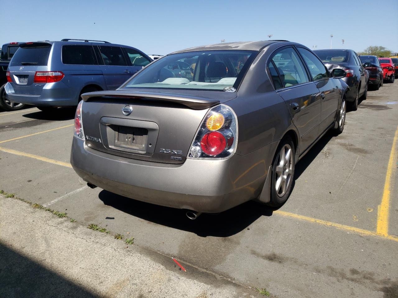 Photo 4 from auction – 2002 NISSAN ALTIMA SE with VIN 1N4BL11D22C158094