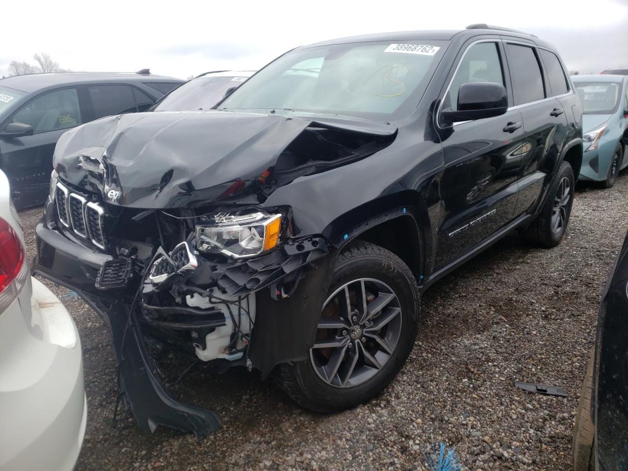 Photo 2 from auction – 2018 JEEP GRAND CHER with VIN 1C4RJFAG4JC478294