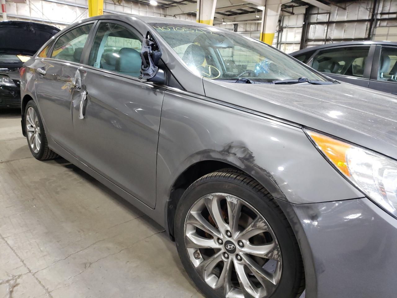 Photo 9 from auction – 2012 HYUNDAI SONATA SE with VIN 5NPEC4AC5CH388931