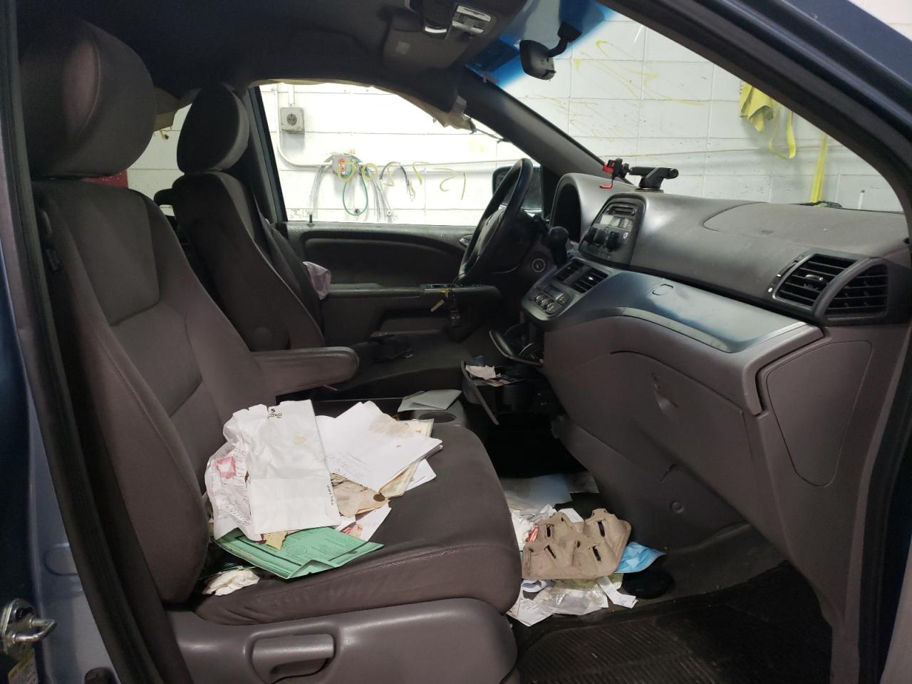Photo 5 from auction – 2008 HONDA ODYSSEY EX with VIN 5FNRL38418B015322