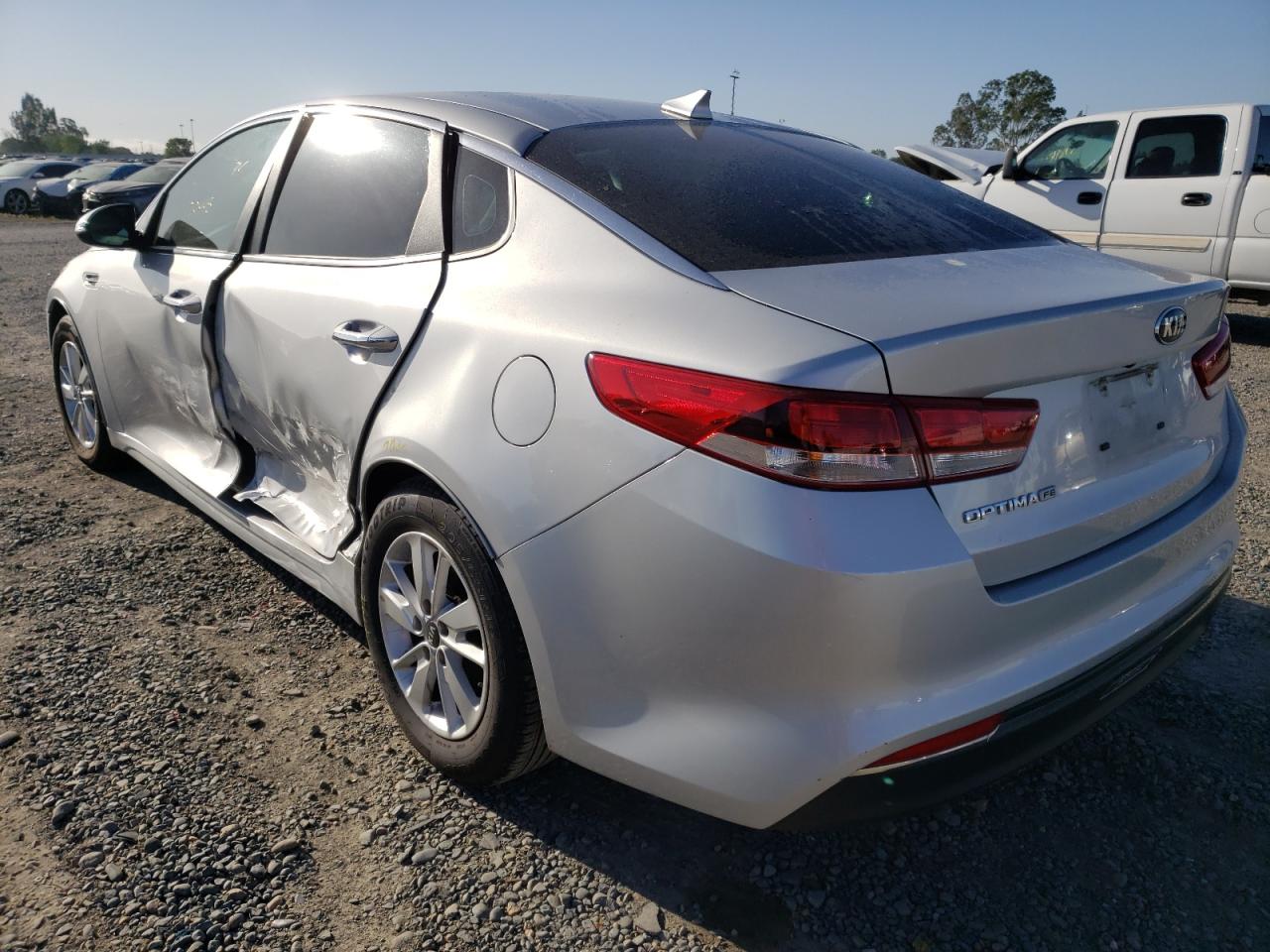 Photo 3 from auction – 2017 KIA OPTIMA LX with VIN KNAGT4L37H5170919
