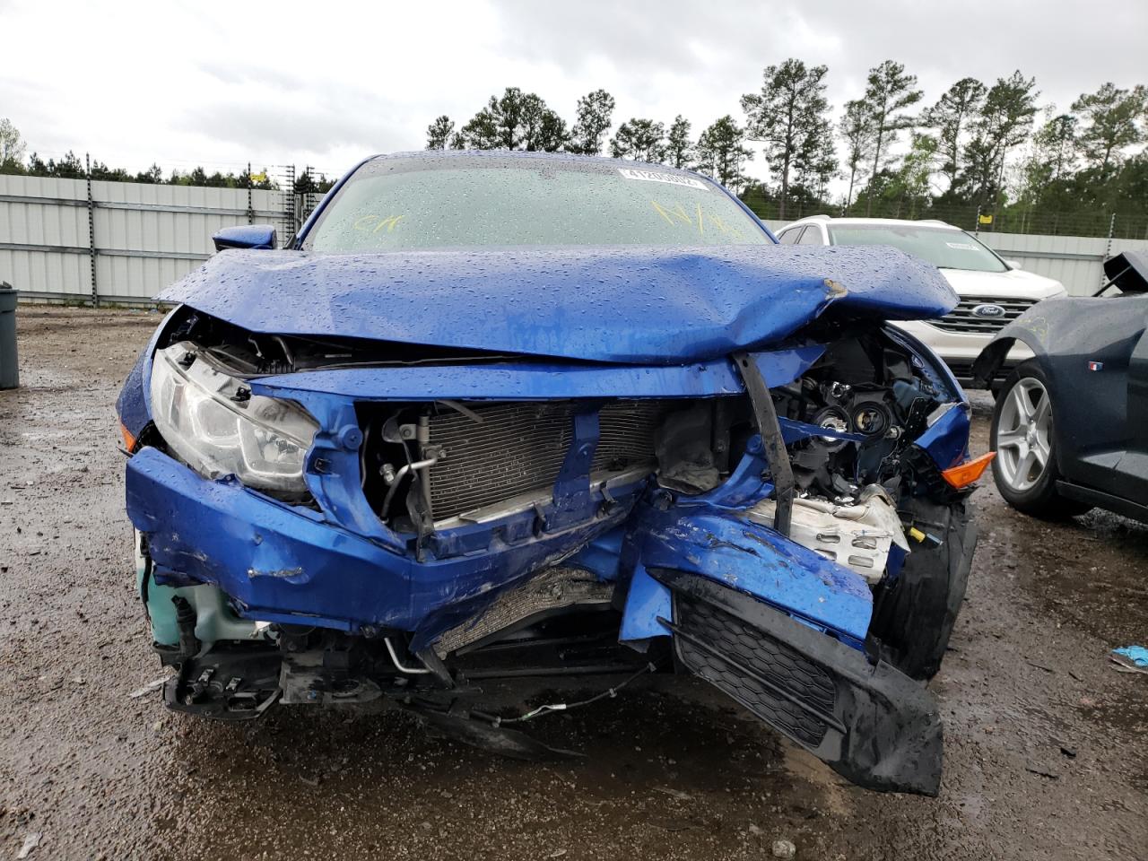 Photo 9 from auction – 2018 HONDA CIVIC EX with VIN 19XFC2F71JE014824