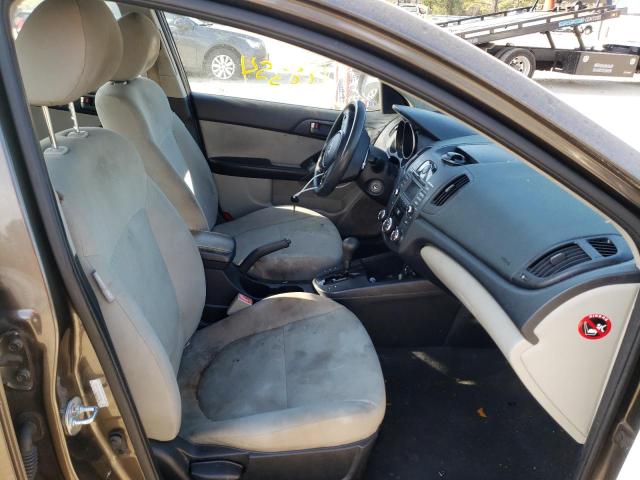 Photo 5 from auction – 2010 KIA FORTE with VIN KNAFU4A23A5107826