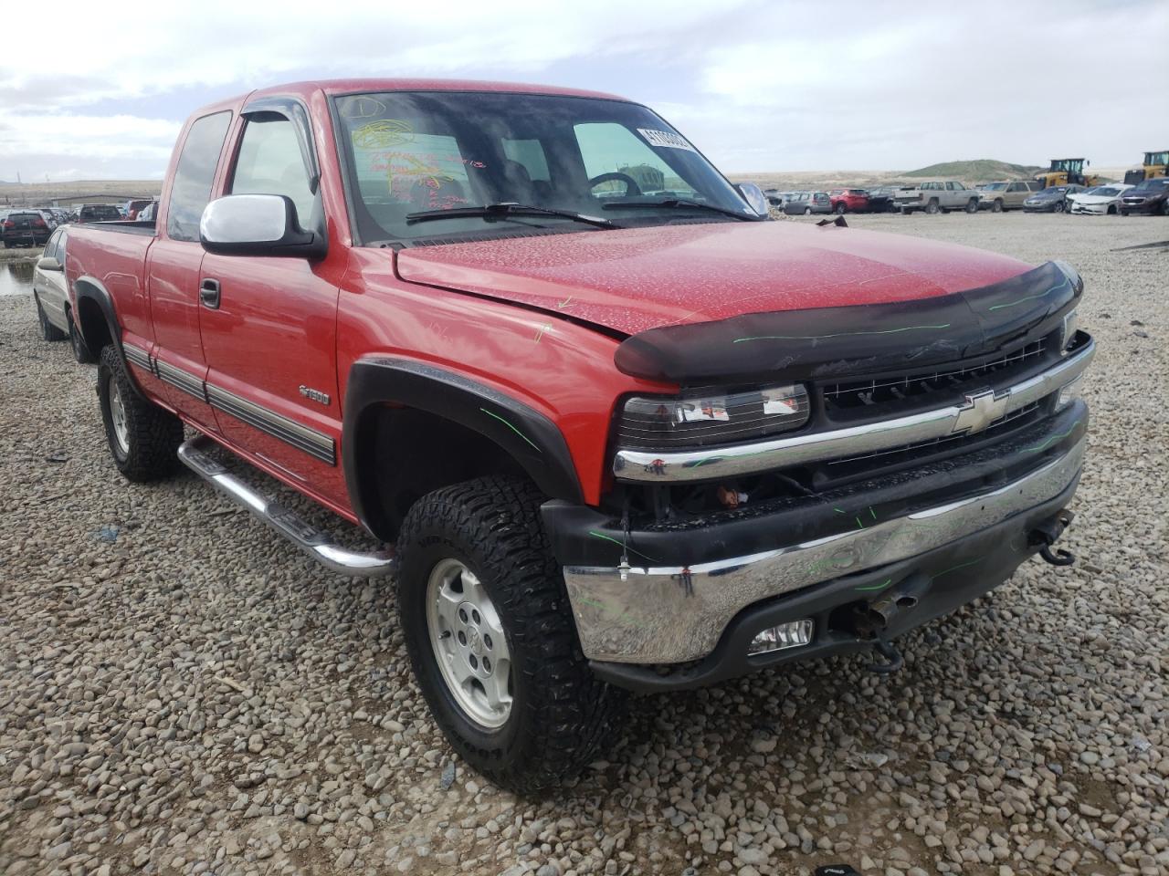 CHEVROLET SILVERADO 1999 with VIN 1GCEK19TXXE151668 - Photo from auction