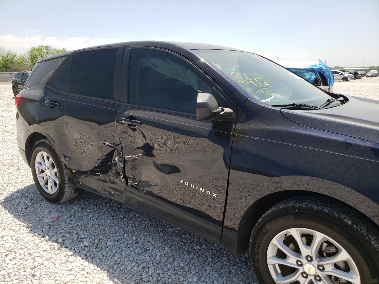 Photo 9 from auction – 2020 CHEVROLET EQUINOX LS with VIN 3GNAXHEV7LS603714
