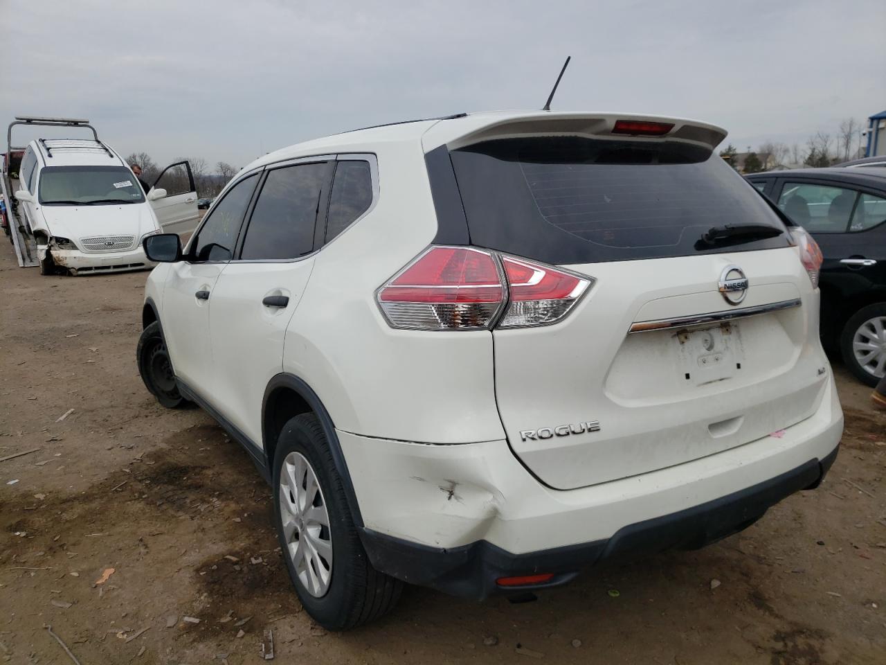 Photo 3 from auction – 2016 NISSAN ROGUE S with VIN 5N1AT2MVXGC823777