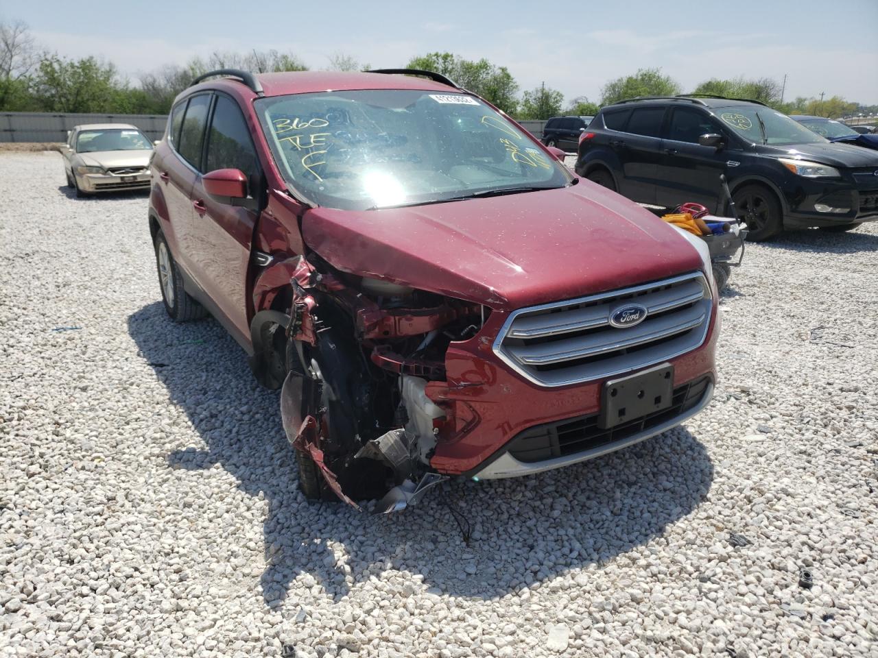 FORD ESCAPE SE 2018 with VIN 1FMCU0GD2JUD43473 - Photo from auction