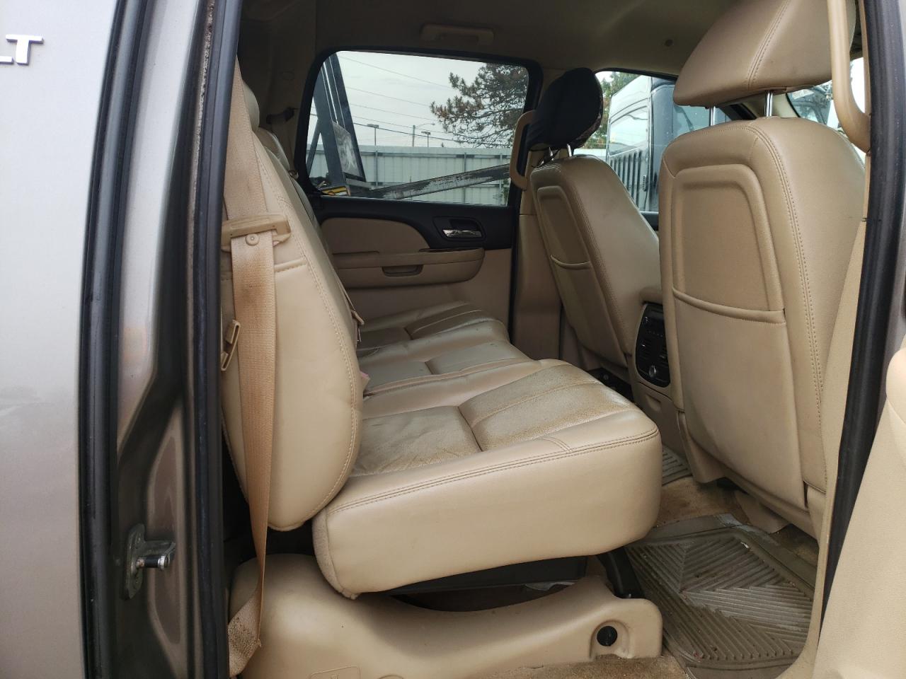 Photo 6 from auction – 2007 CHEVROLET AVALANCHE with VIN 3GNEC12017G301292